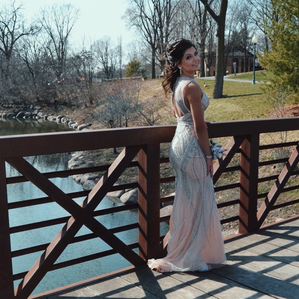 Prom dress